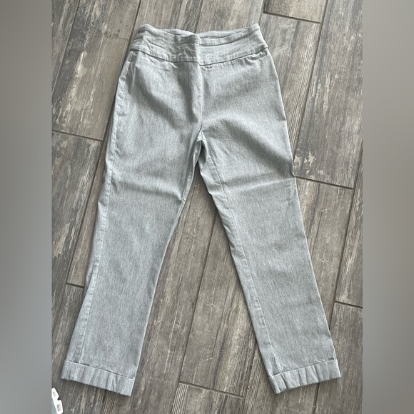 Perfect business casual outfit! - Picture 5 of 7